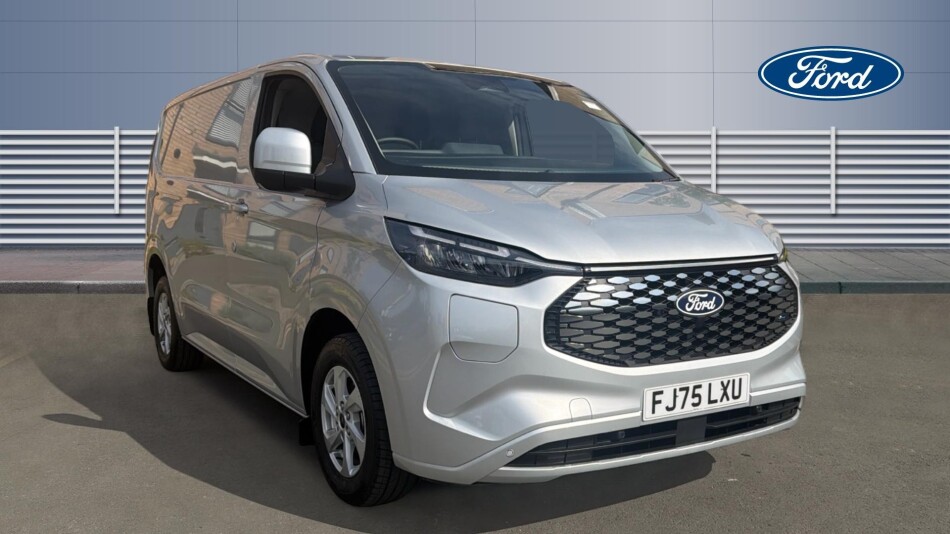 Ford Transit Custom E-320 L1 Rwd 100kW 65kWh H1 Van Limited Auto